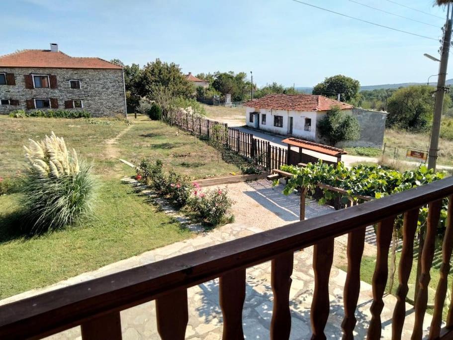 Casa Lambuh Hotel Exterior photo