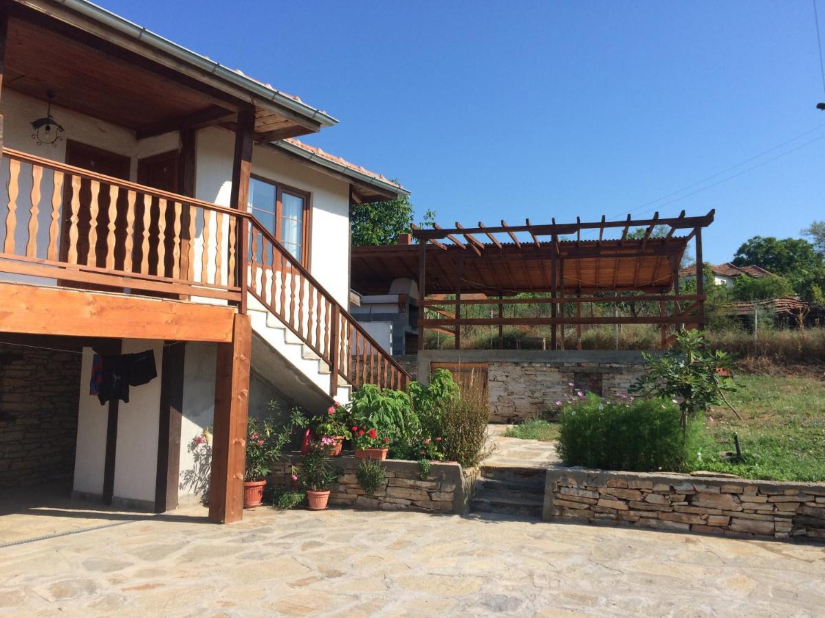 Casa Lambuh Hotel Exterior photo